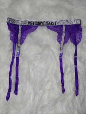 Victoria’s Secret Shine Strap Lace Bright Violet Garter Belt SIZE XS